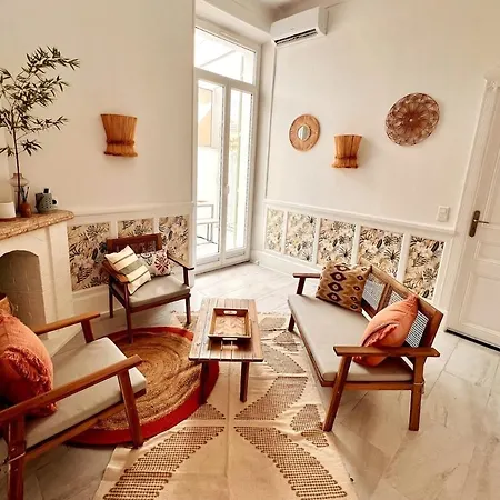 Centre - Forville Market Apartamento